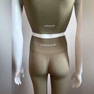 ALPHALETE Olive green set with scrunch details